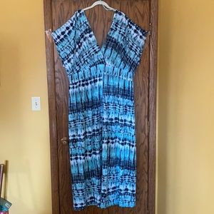 Torrid mint green and black tye dye maxi dress.